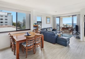 caloundra-holiday-accommodation-5
