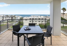 caloundra-holiday-accommodation-1