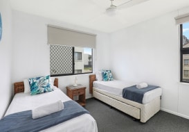 caloundra-holiday-accommodation-2