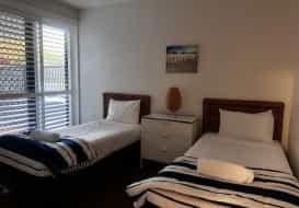 caloundra-2-bedroom-holiday-accommodation4
